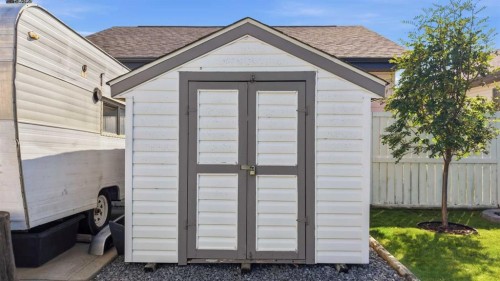 16 Filbert Close, Sylvan Lake, AB - Outdoor With Exterior