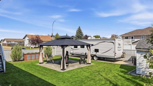 16 Filbert Close, Sylvan Lake, AB - Outdoor