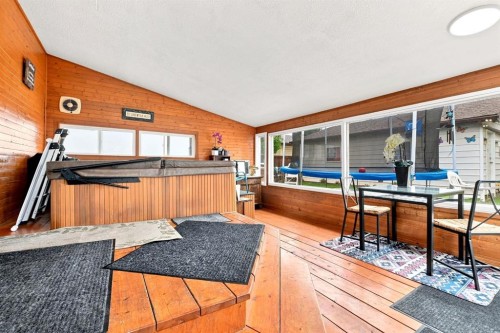 62 Rupert Crescent, Red Deer, AB - Outdoor With Exterior
