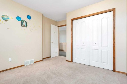 83 Lawrence Crescent, Red Deer, AB - Indoor Photo Showing Other Room