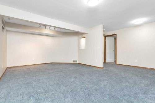 83 Lawrence Crescent, Red Deer, AB - Indoor Photo Showing Other Room
