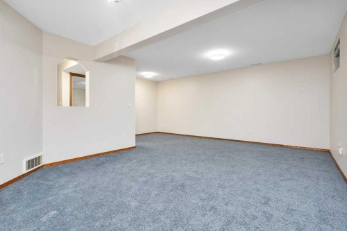 83 Lawrence Crescent, Red Deer, AB - Indoor Photo Showing Other Room