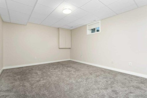 83 Lawrence Crescent, Red Deer, AB - Indoor Photo Showing Other Room
