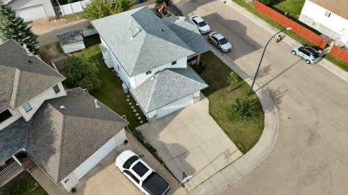 83 Lawrence Crescent, Red Deer, AB - Outdoor