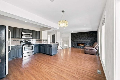 16 Willow Street, Sylvan Lake, AB 