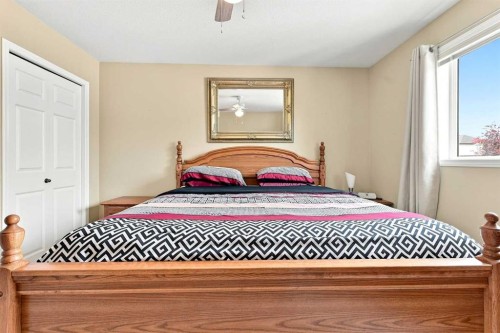 91 Doherty Close, Red Deer, AB 