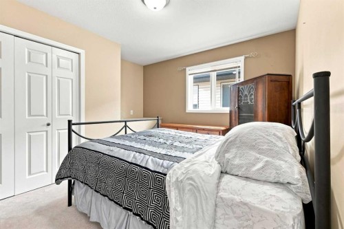 91 Doherty Close, Red Deer, AB 