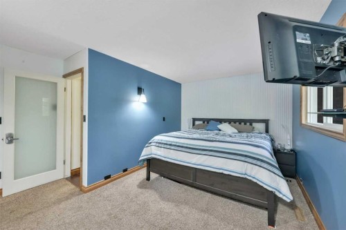 9 Cronquist Close, Red Deer, AB - Indoor Photo Showing Bedroom