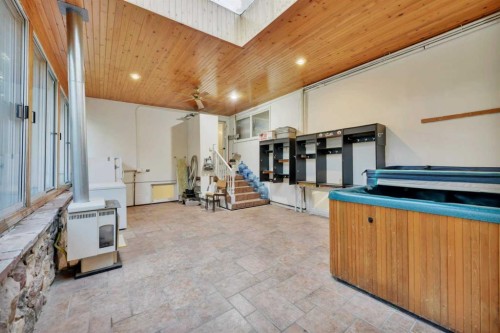 9 Cronquist Close, Red Deer, AB - Indoor