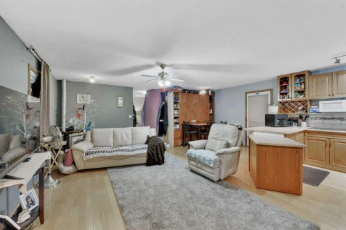 9 Cronquist Close, Red Deer, AB - Indoor Photo Showing Living Room
