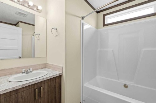 1409 Twp Rd 502, Rural Leduc County, AB - Indoor Photo Showing Bathroom
