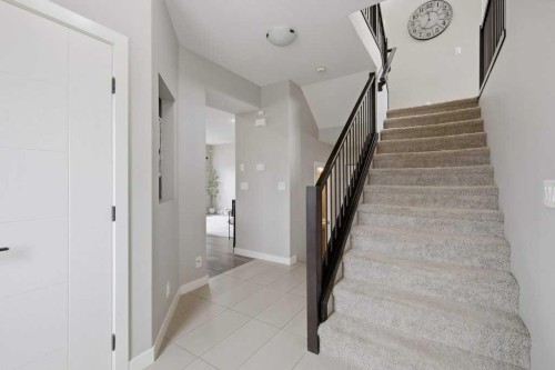 3 Craig Road, Sylvan Lake, AB - Indoor Photo Showing Other Room