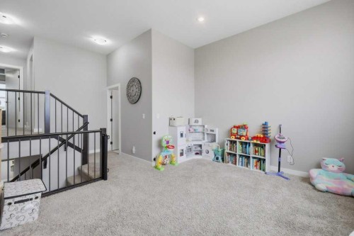 3 Craig Road, Sylvan Lake, AB - Indoor Photo Showing Other Room