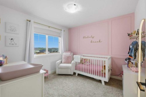 3 Craig Road, Sylvan Lake, AB - Indoor Photo Showing Bedroom