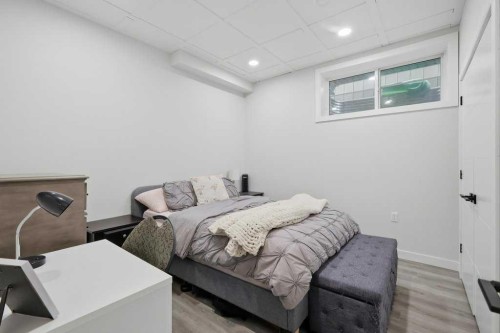 3 Craig Road, Sylvan Lake, AB - Indoor Photo Showing Other Room