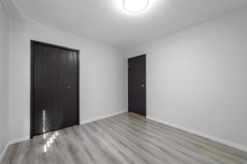 5413 48 Avenue West, Forestburg, AB - Indoor Photo Showing Other Room
