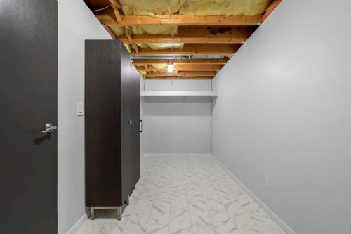 5413 48 Avenue West, Forestburg, AB - Indoor Photo Showing Other Room