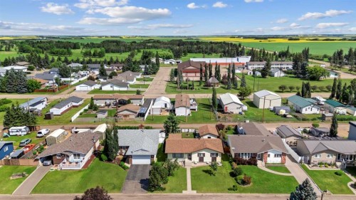5413 48 Avenue West, Forestburg, AB - Outdoor With View