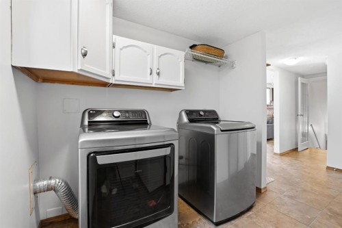 93 Page Avenue, Red Deer, AB 