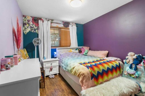2206 25 Avenue, Delburne, AB - Indoor Photo Showing Bedroom
