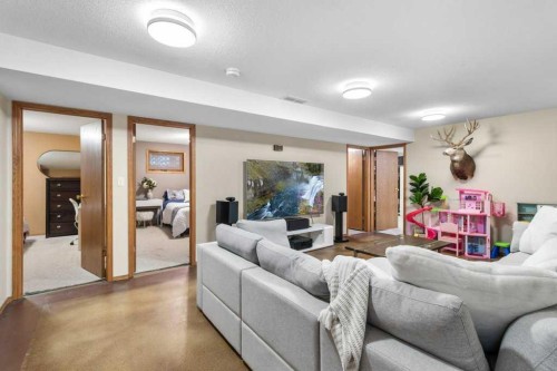 2206 25 Avenue, Delburne, AB - Indoor Photo Showing Living Room
