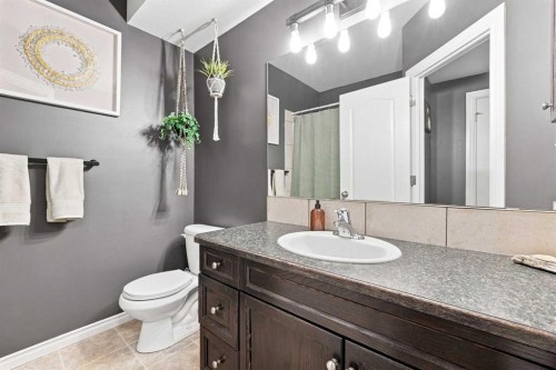 19 Jenner Crescent, Red Deer, AB 