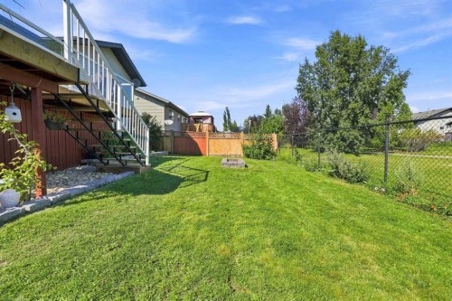 19 Jenner Crescent, Red Deer, AB 