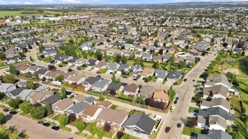 19 Jenner Crescent, Red Deer, AB 