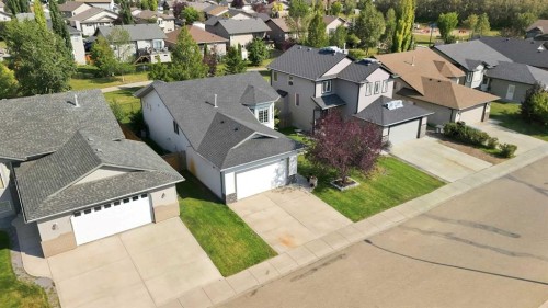 19 Jenner Crescent, Red Deer, AB 