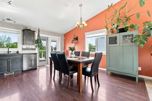19 Jenner Crescent, Red Deer, AB 