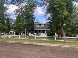 317 Main Street West Street WESTAlliance, AB T0B 0A0