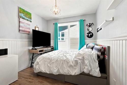 16 Viscount Drive, Red Deer, AB - Indoor Photo Showing Bedroom