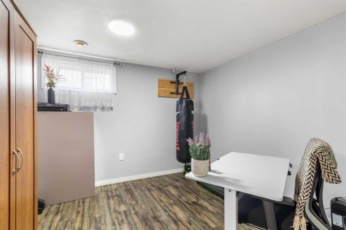 4743 47 Street, Sylvan Lake, AB 