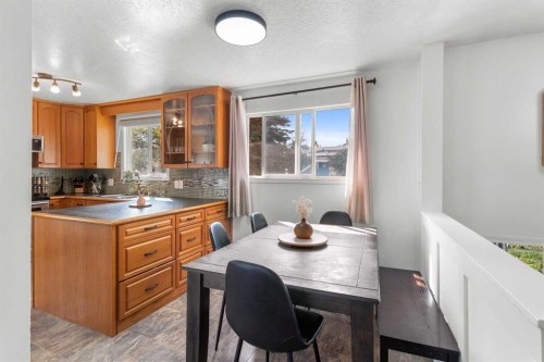 4743 47 Street, Sylvan Lake, AB 
