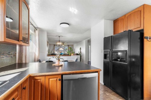 4743 47 Street, Sylvan Lake, AB 