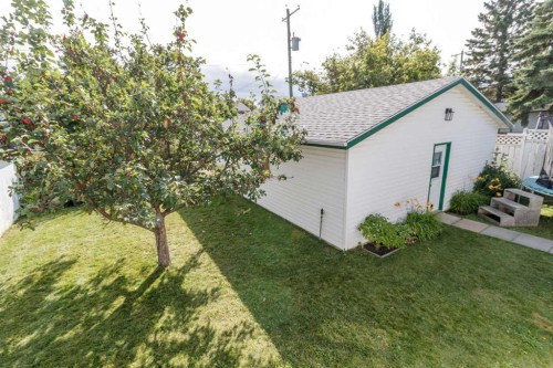 4743 47 Street, Sylvan Lake, AB 