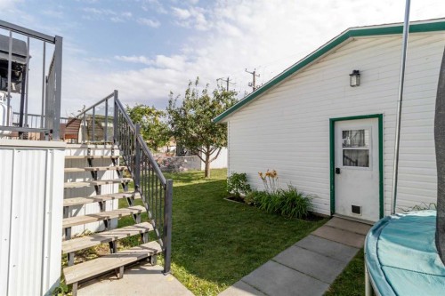 4743 47 Street, Sylvan Lake, AB 