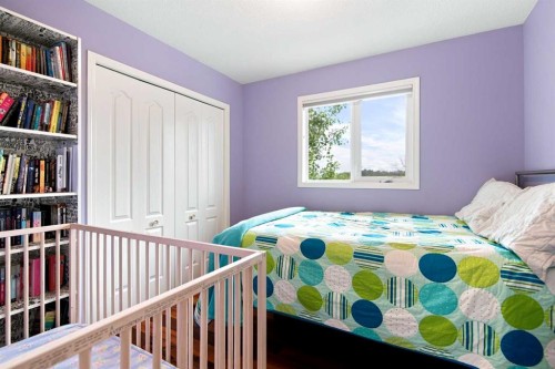 2 Pheasantback Close, Stettler, AB - Indoor Photo Showing Bedroom