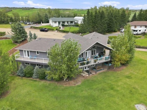 2 Pheasantback Close, Stettler, AB - Outdoor With Deck Patio Veranda
