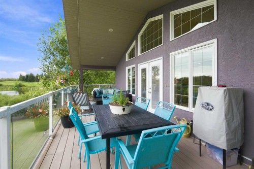 2 Pheasantback Close, Stettler, AB - Outdoor With Deck Patio Veranda With Exterior