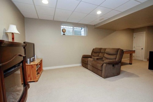 20 Connaught Crescent, Red Deer, AB - Indoor Photo Showing Basement
