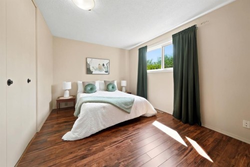 4233 33 Street, Red Deer, AB - Indoor Photo Showing Bedroom
