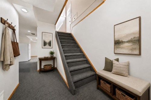 4233 33 Street, Red Deer, AB - Indoor Photo Showing Other Room