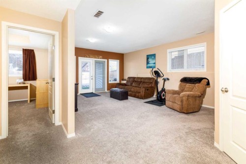 8 Innes Close, Red Deer, AB - Indoor