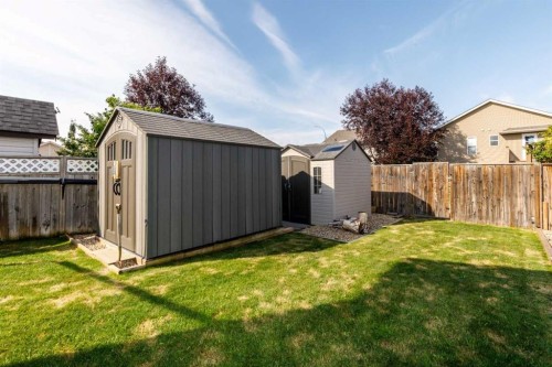 8 Innes Close, Red Deer, AB - Outdoor