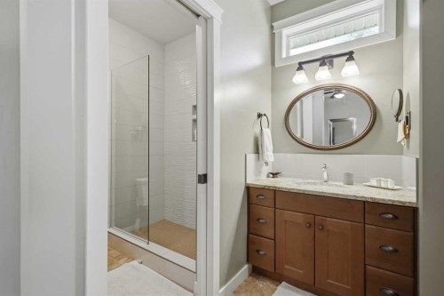 4006 38 Street, Ponoka, AB - Indoor Photo Showing Bathroom