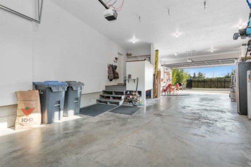 31 Leaside Crescent, Sylvan Lake, AB - Indoor
