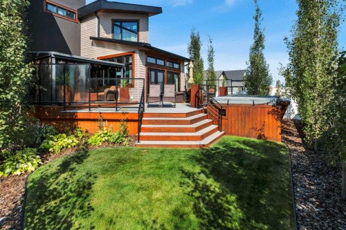 31 Leaside Crescent, Sylvan Lake, AB - Outdoor With Deck Patio Veranda