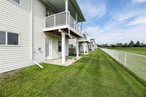 444 Jenkins Drive, Red Deer, AB - Outdoor