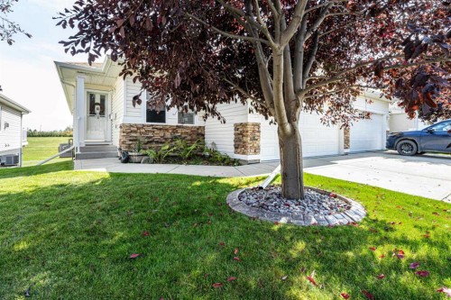 444 Jenkins Drive, Red Deer, AB - Outdoor